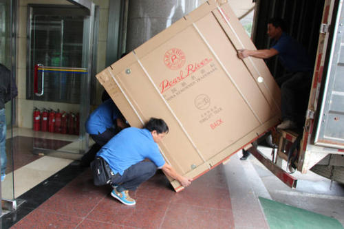 南江钢琴贵重工艺品无忧运